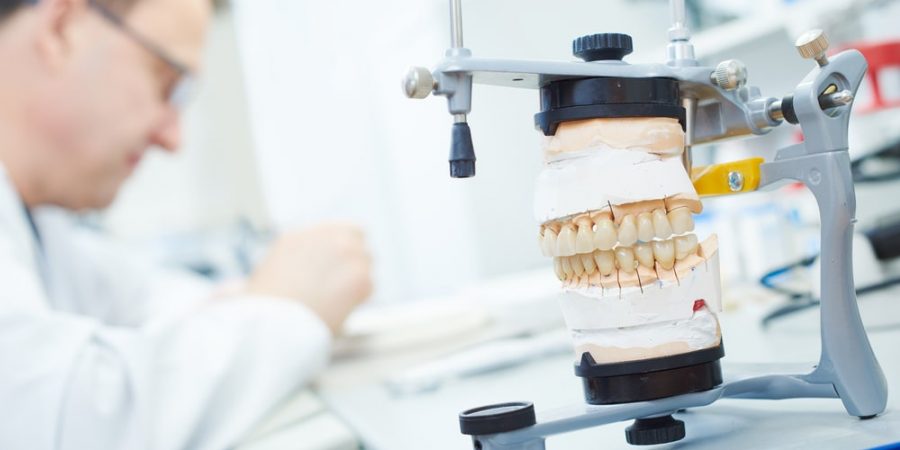 prosthodontiist | prosthodontics
